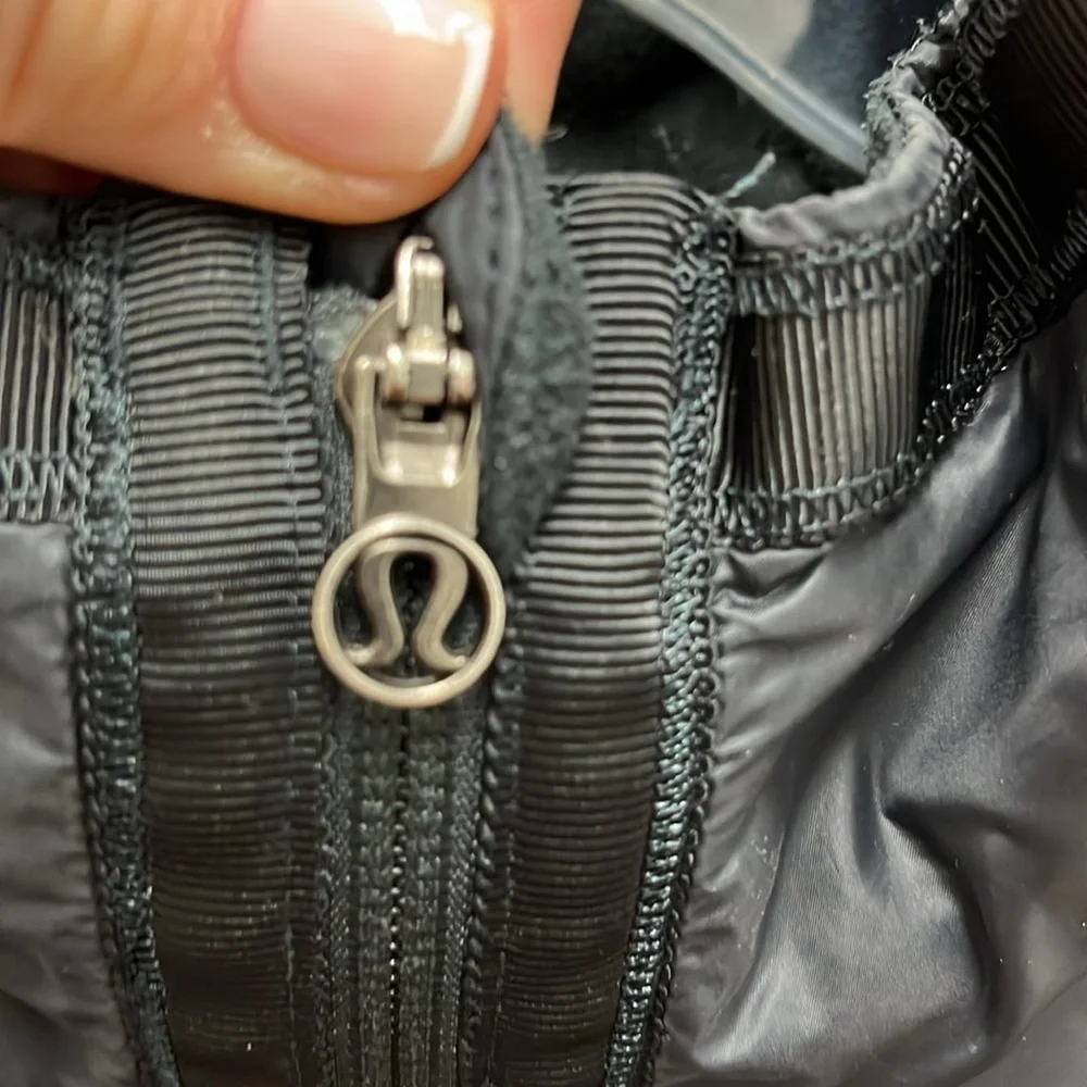 Lululemon Goose Down Black Puffer‎ Lightweight Fleece Hybrid Full Zip
